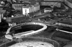 Jordal med Bækkelunds barndomshjem (1952)