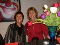 Blomster til Line Arneberg og Ragnhild Hoel (2008)